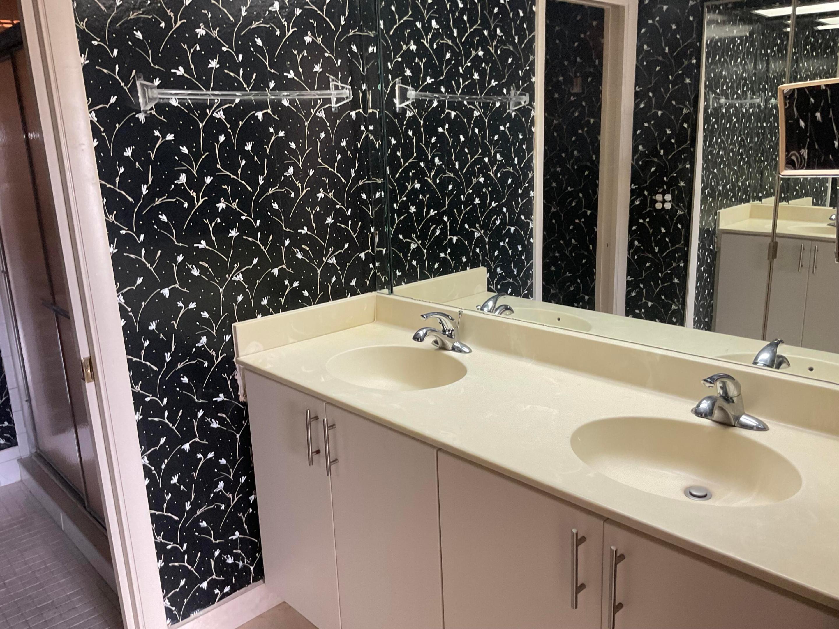 GRAMERCY AT POINCIANA CONDO - Residential