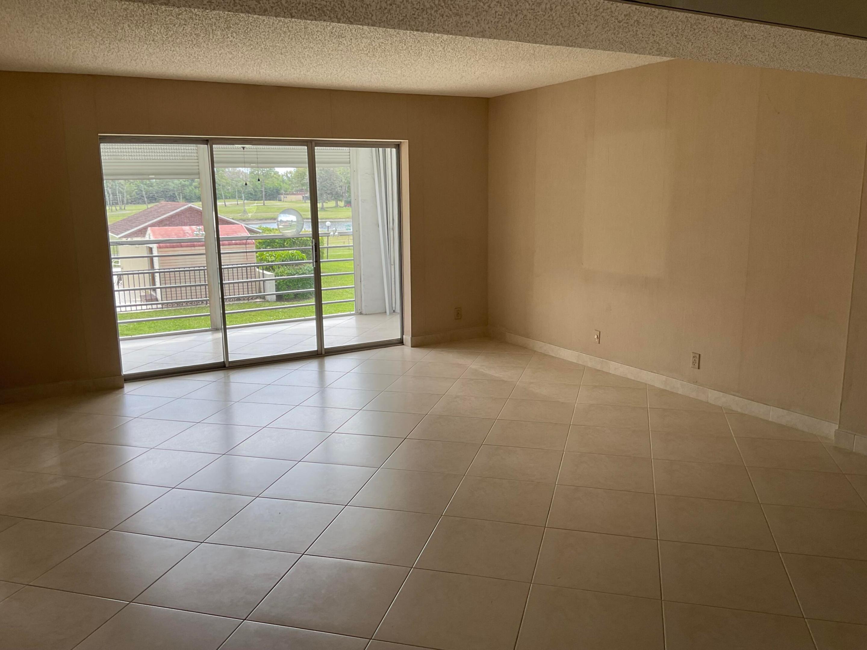 GRAMERCY AT POINCIANA CONDO - Residential