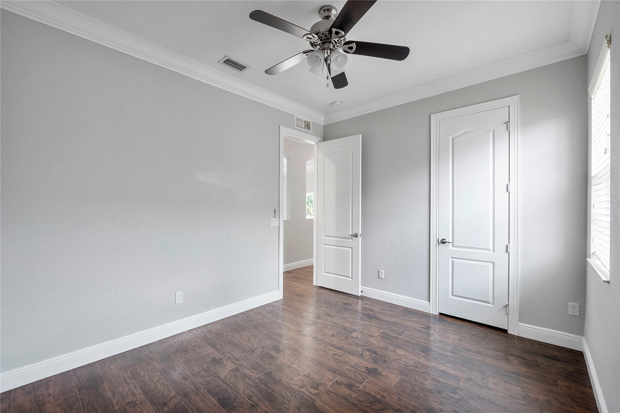 Debuys 180-147 B - Residential