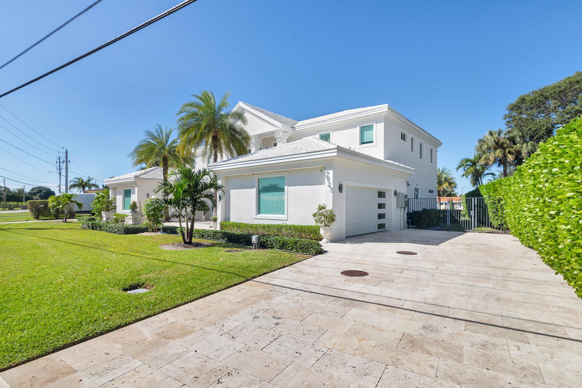 LAKE CLARKE ISLE 2 - Residential