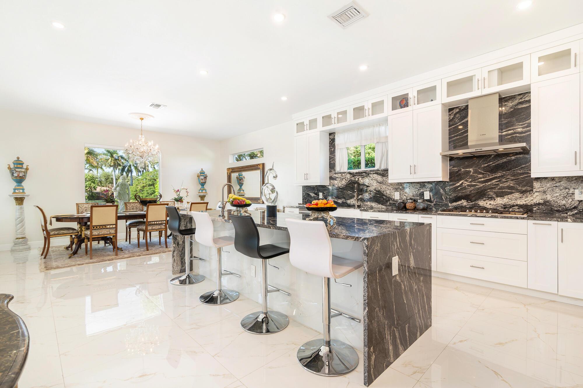 LAKE CLARKE ISLE 2 - Residential