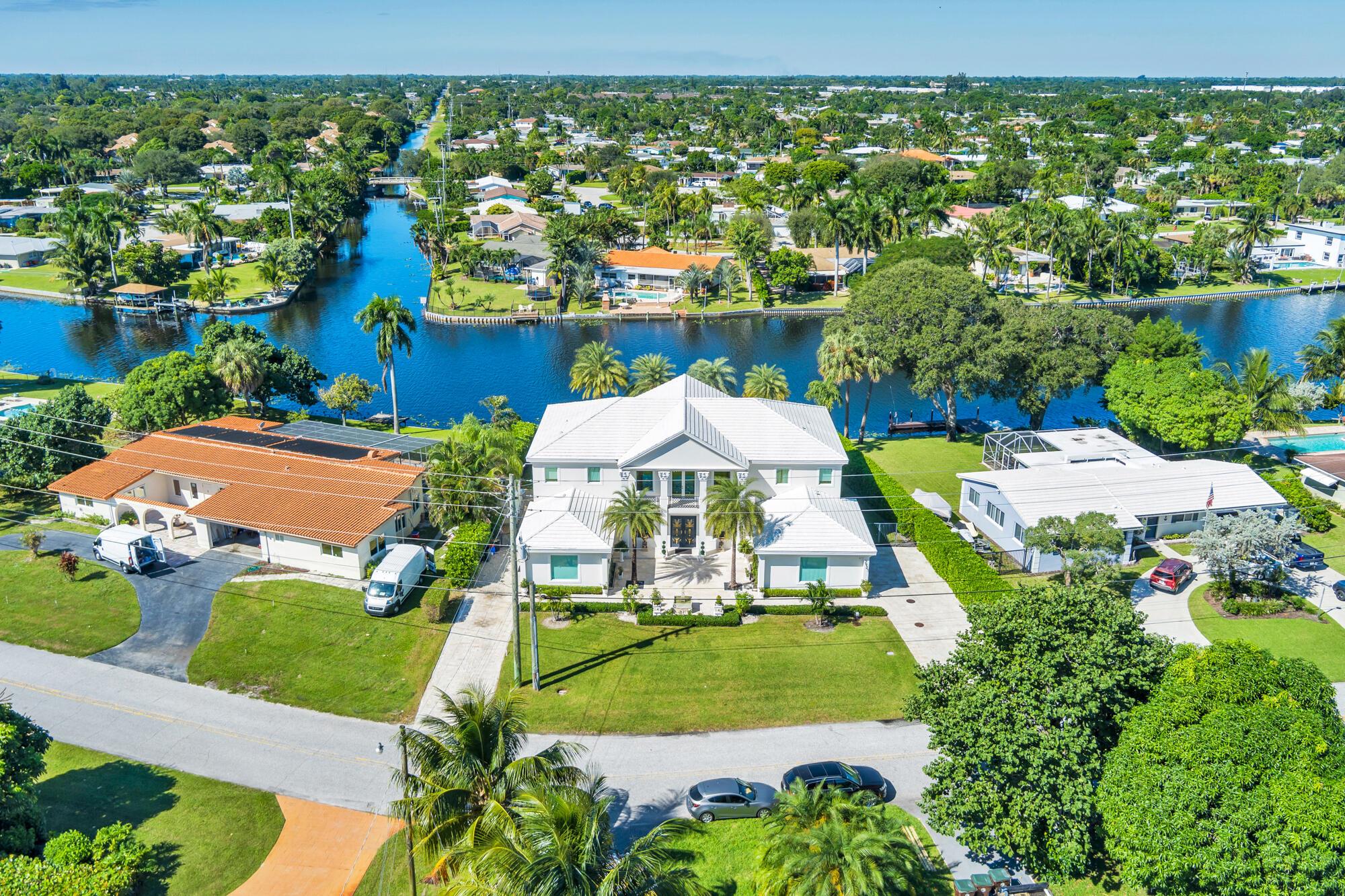 LAKE CLARKE ISLE 2 - Residential