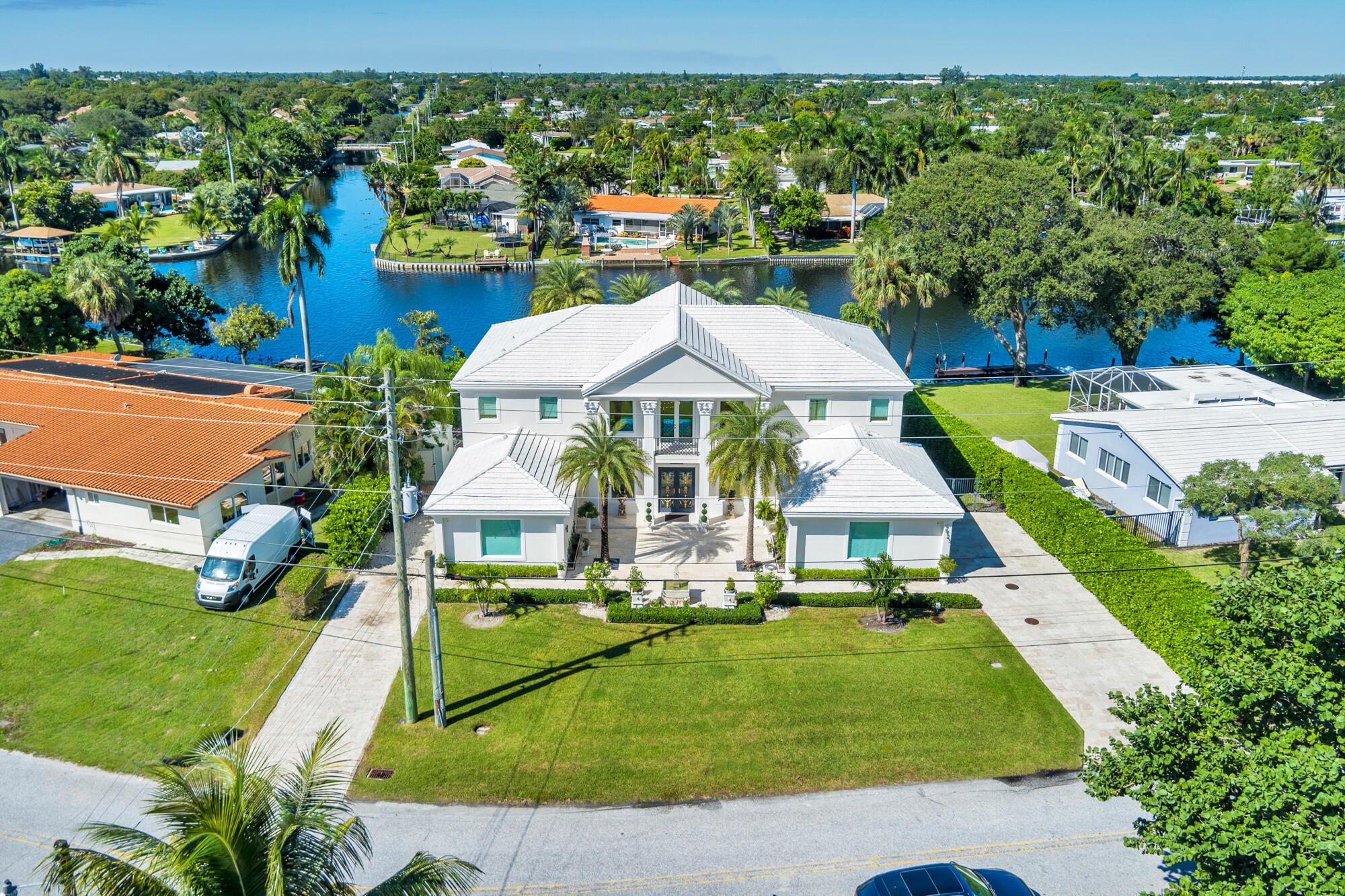 LAKE CLARKE ISLE 2 - Residential