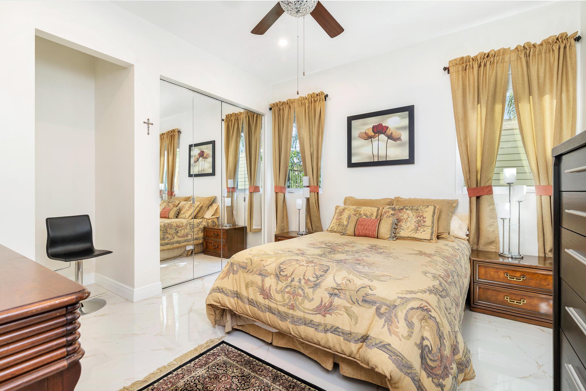 LAKE CLARKE ISLE 2 - Residential