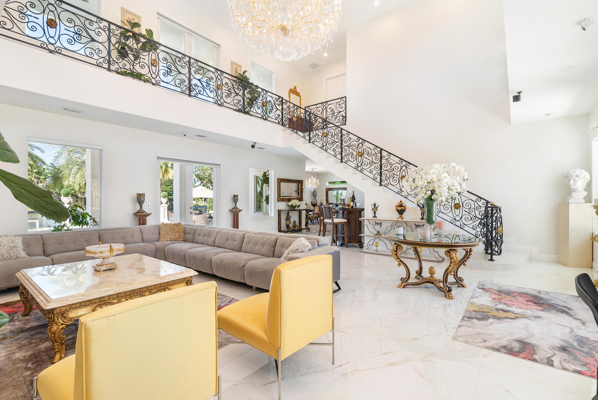 LAKE CLARKE ISLE 2 - Residential