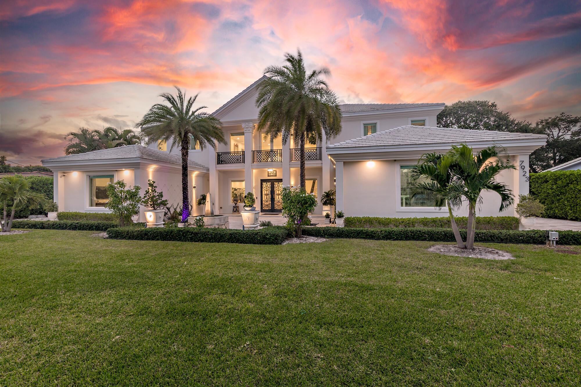 LAKE CLARKE ISLE 2 - Residential