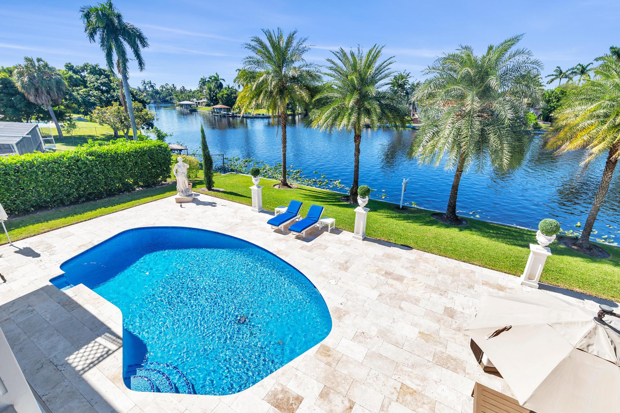 LAKE CLARKE ISLE 2 - Residential