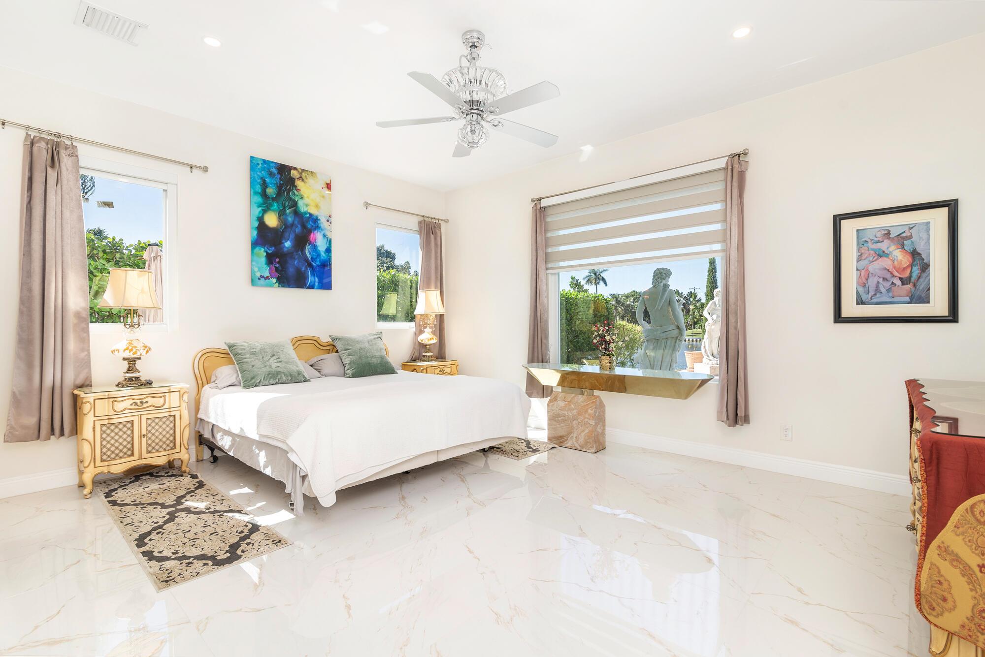 LAKE CLARKE ISLE 2 - Residential