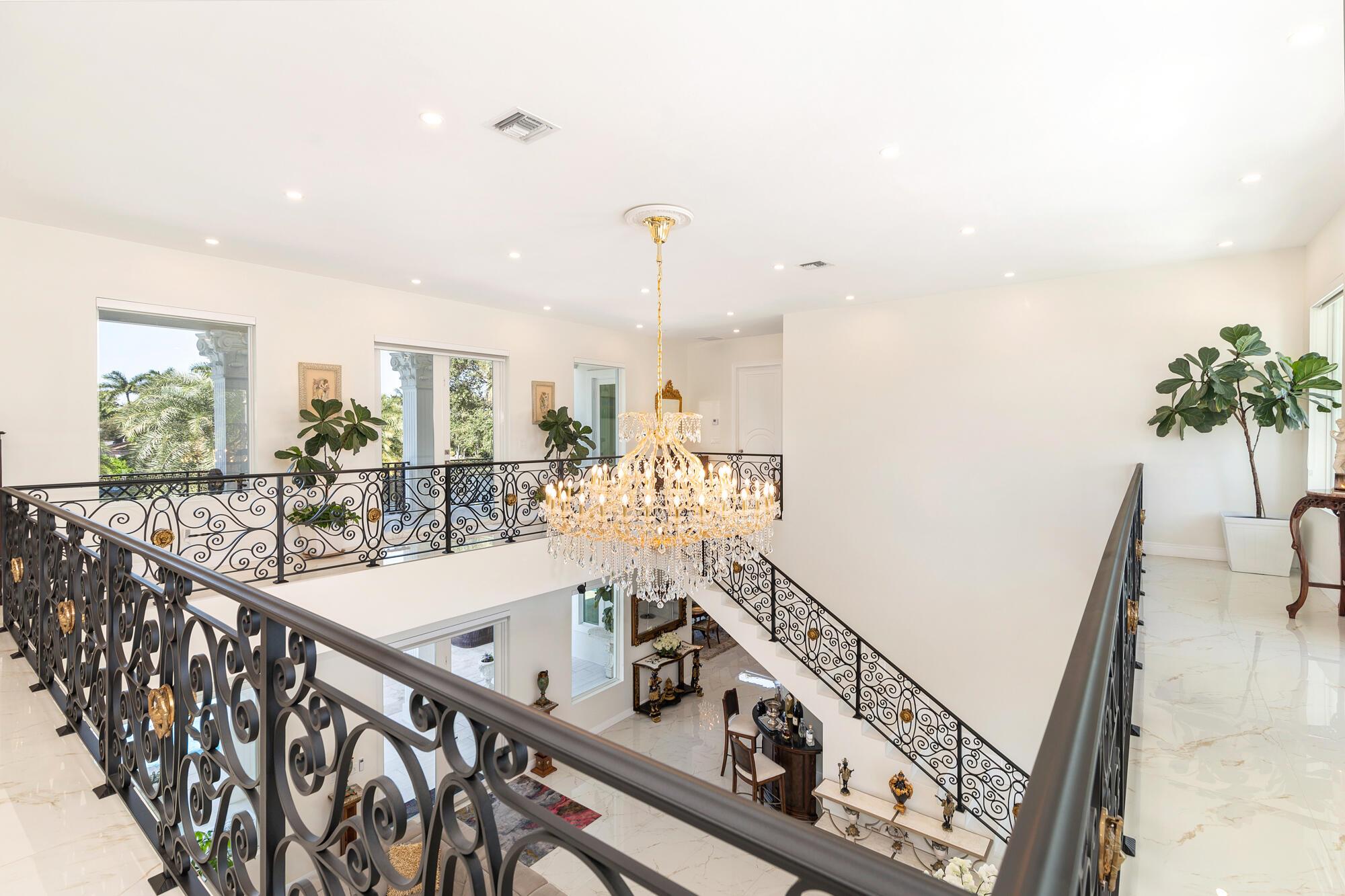 LAKE CLARKE ISLE 2 - Residential