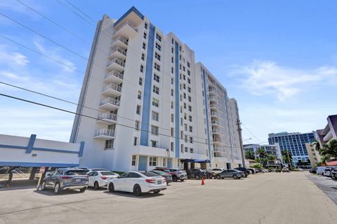 Tiny photo for 2881 NE 33rd Court #10b, Fort Lauderdale, FL 33306 (MLS # B26051512)