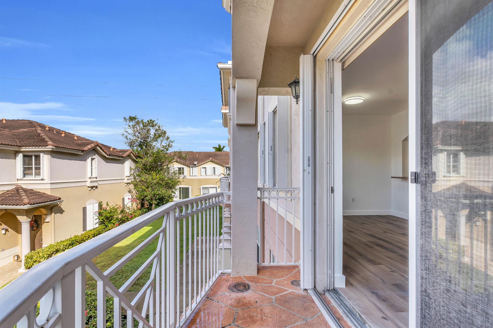 CENTURY PARK CONDO NO 2 - Residential Lease