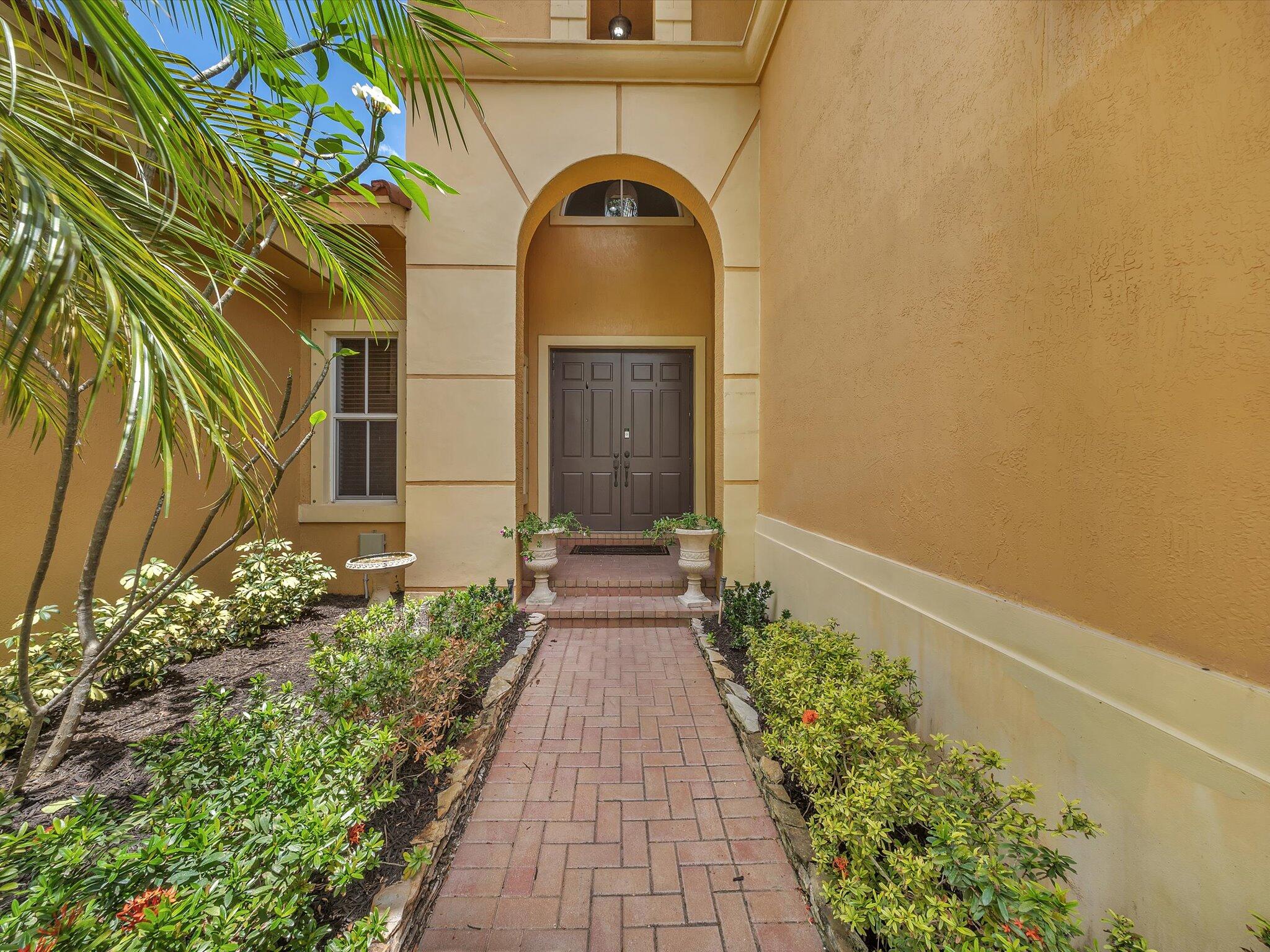 HERON BAY EAST - Residential