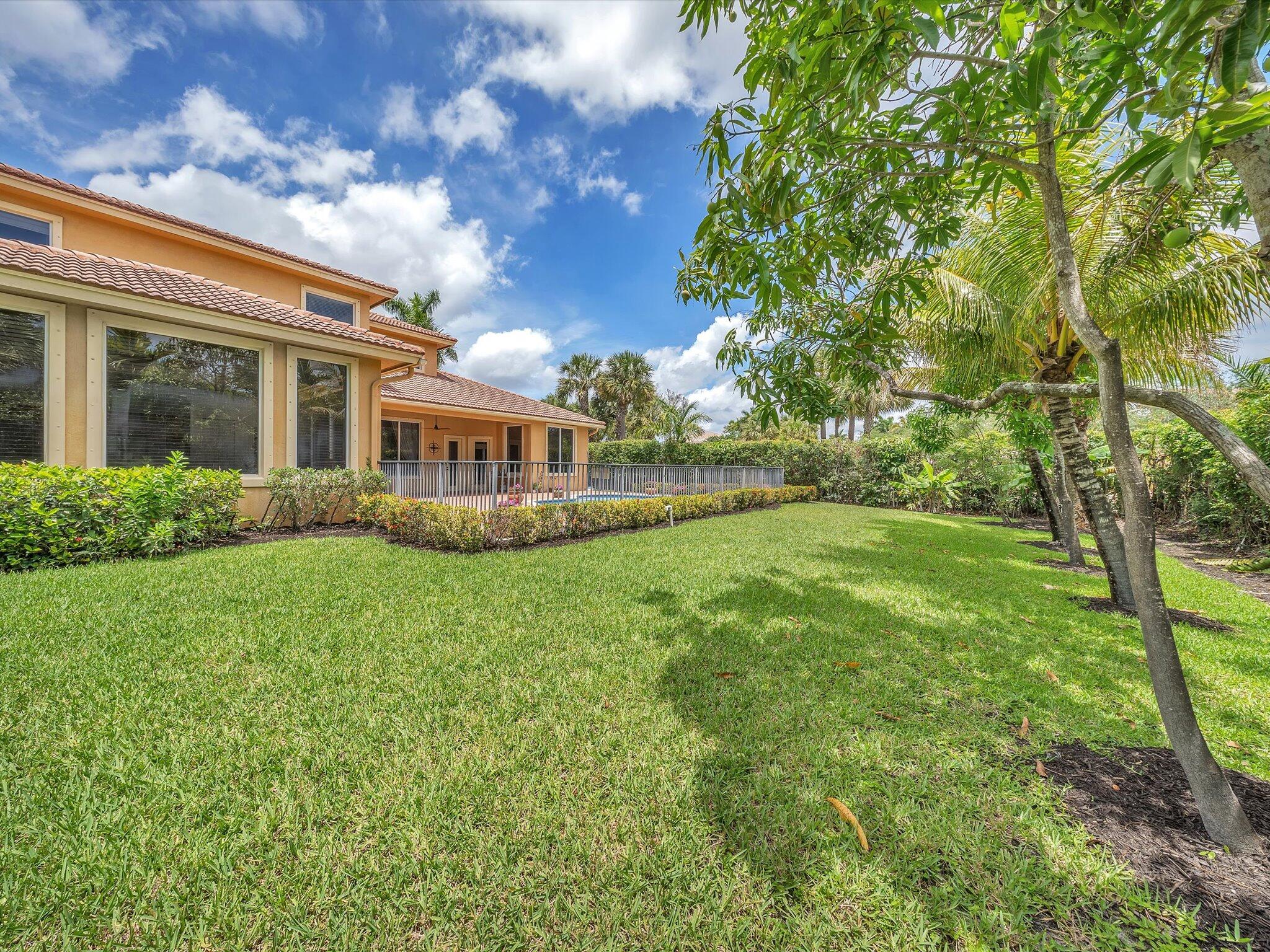 HERON BAY EAST - Residential