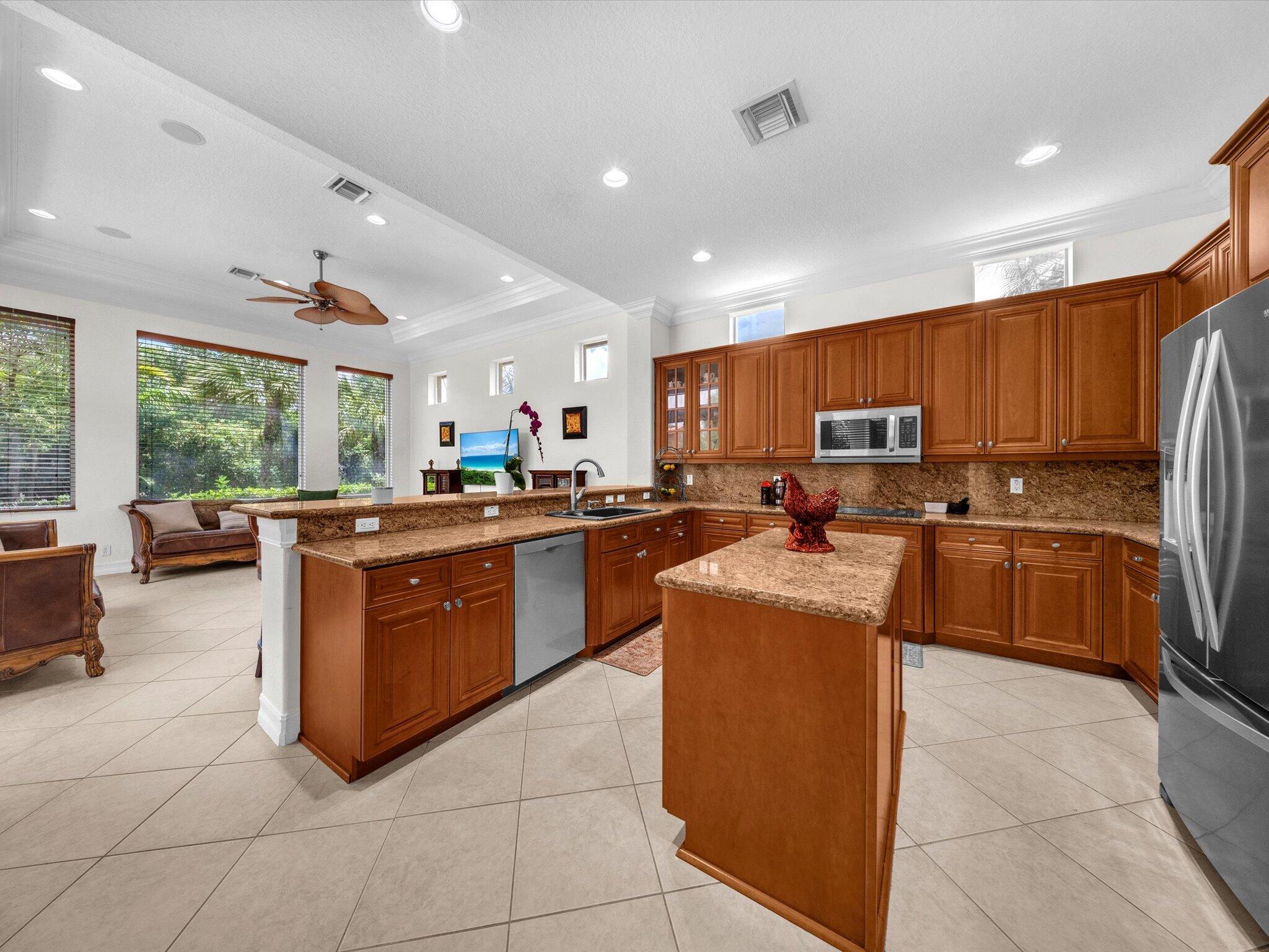HERON BAY EAST - Residential