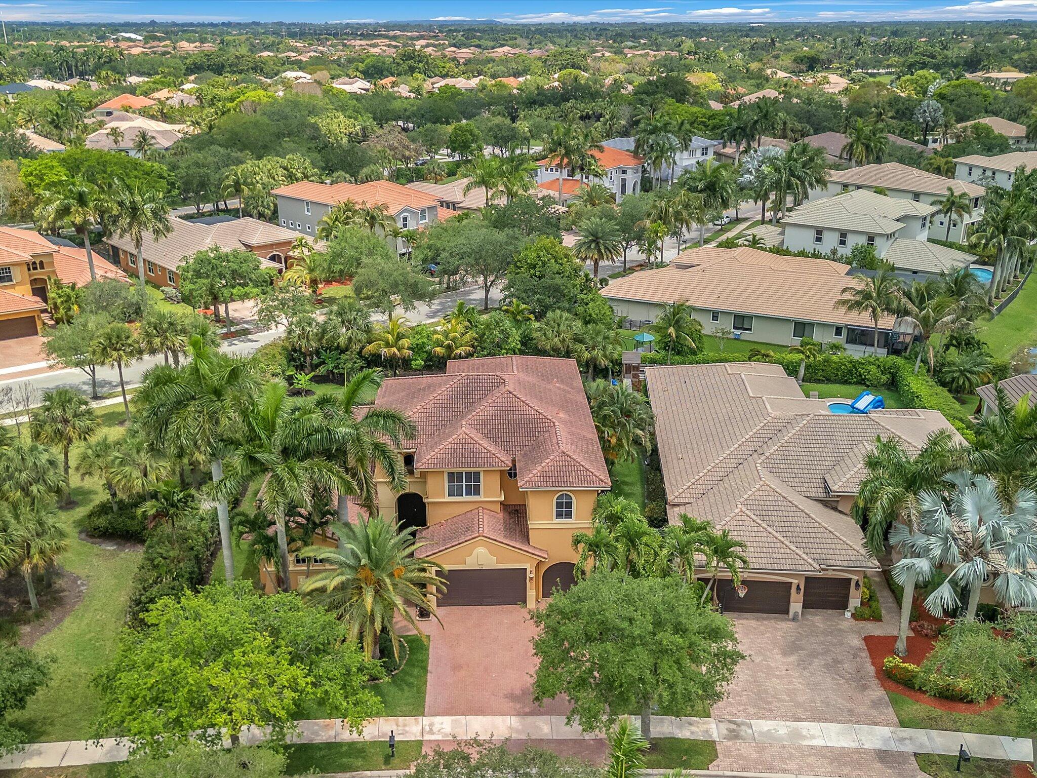 HERON BAY EAST - Residential
