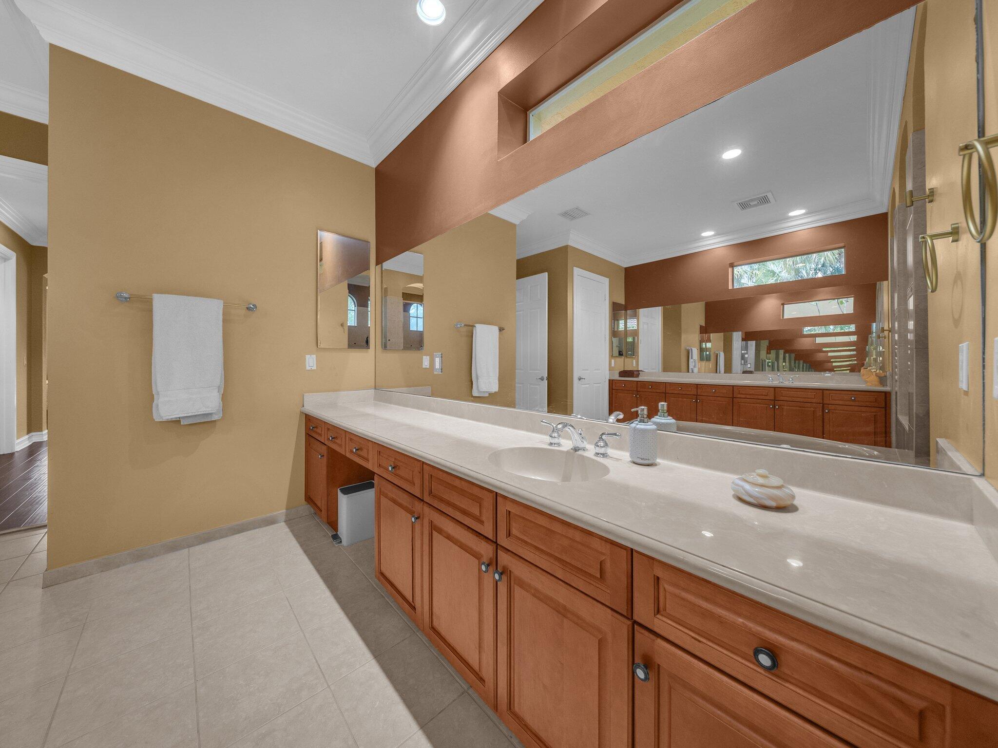 HERON BAY EAST - Residential