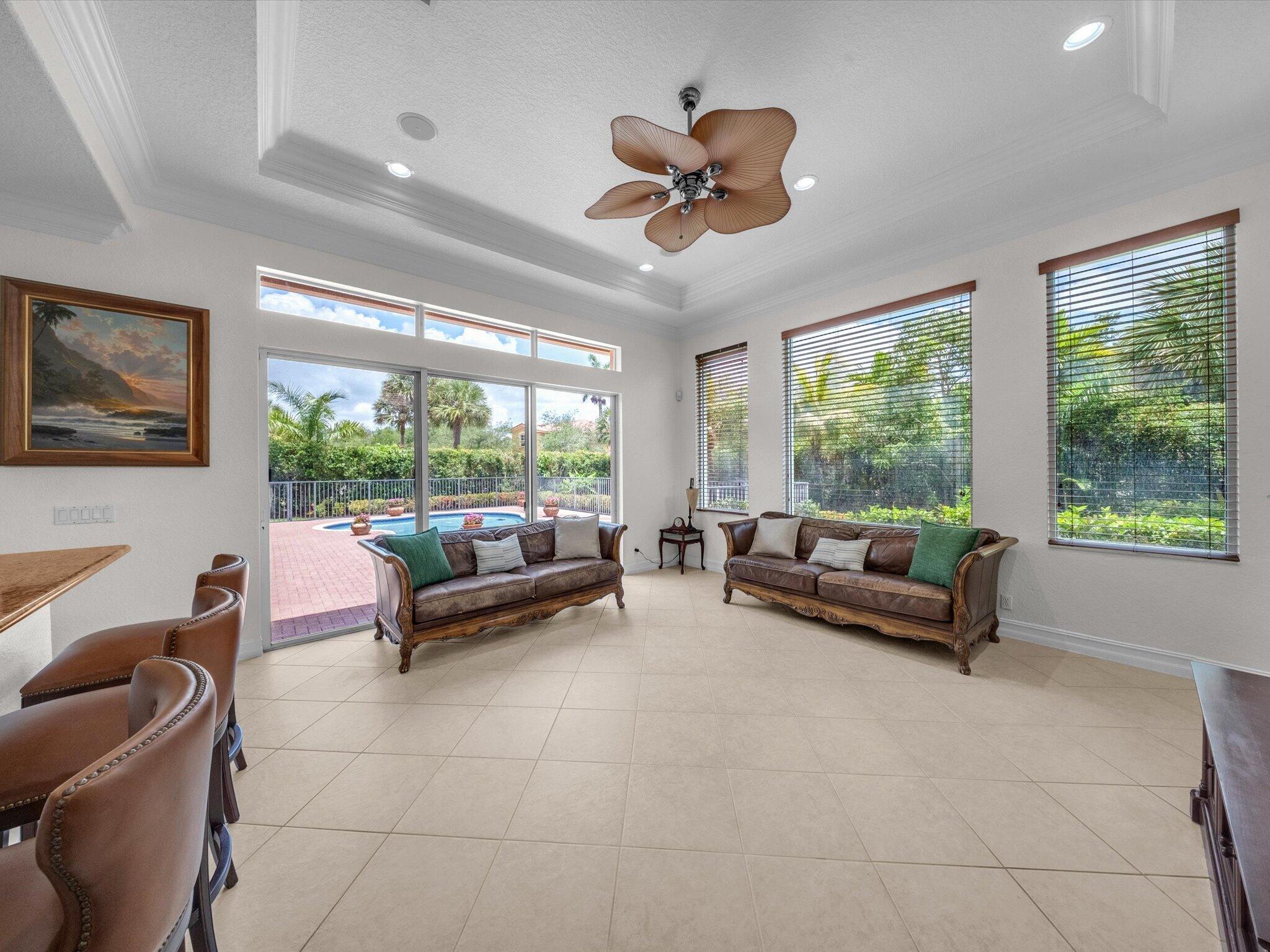 HERON BAY EAST - Residential