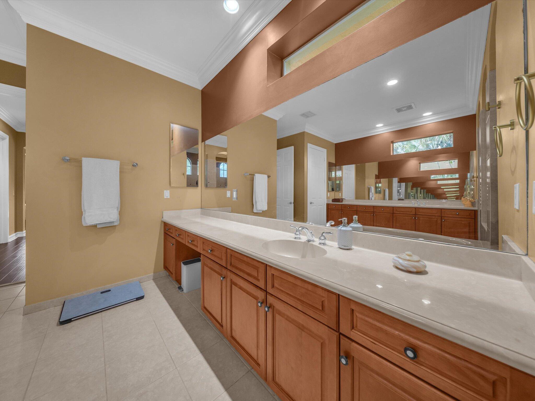 HERON BAY EAST - Residential
