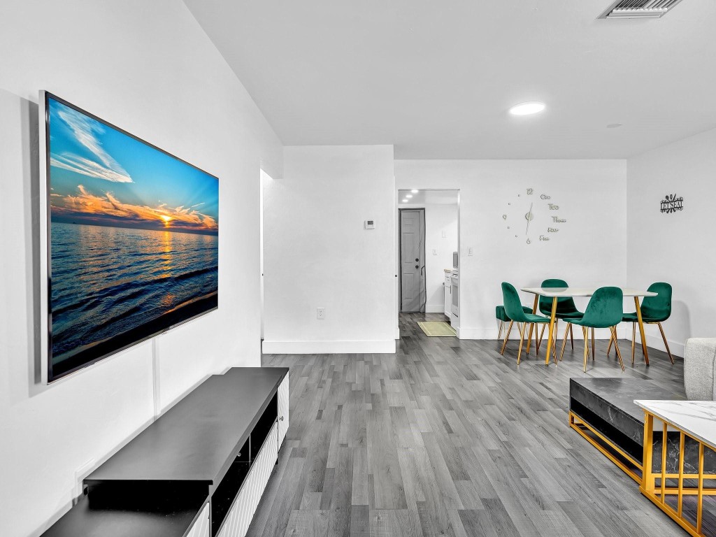 1052 NW 103rd Street