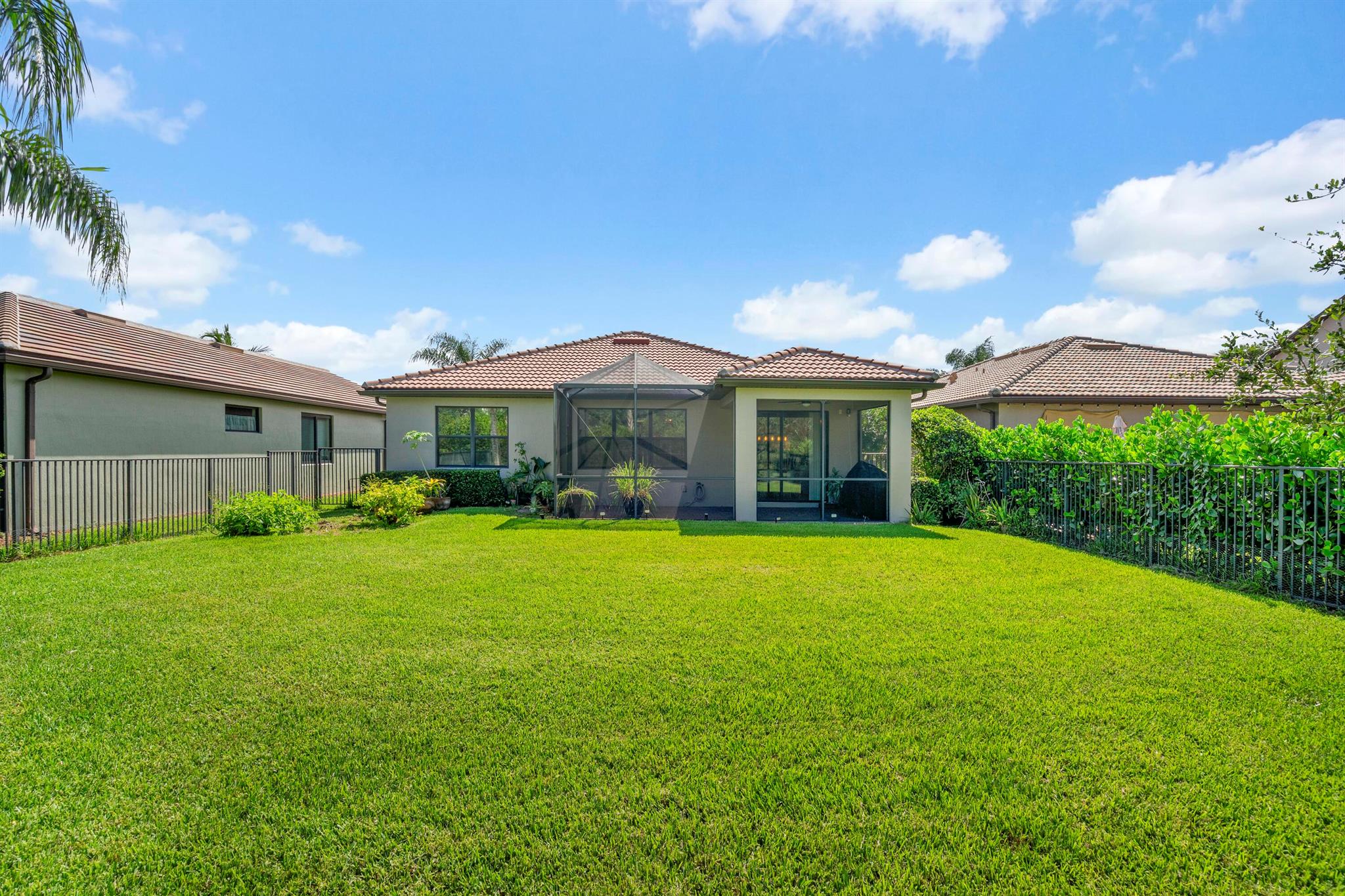 Veranda Gardens - Residential