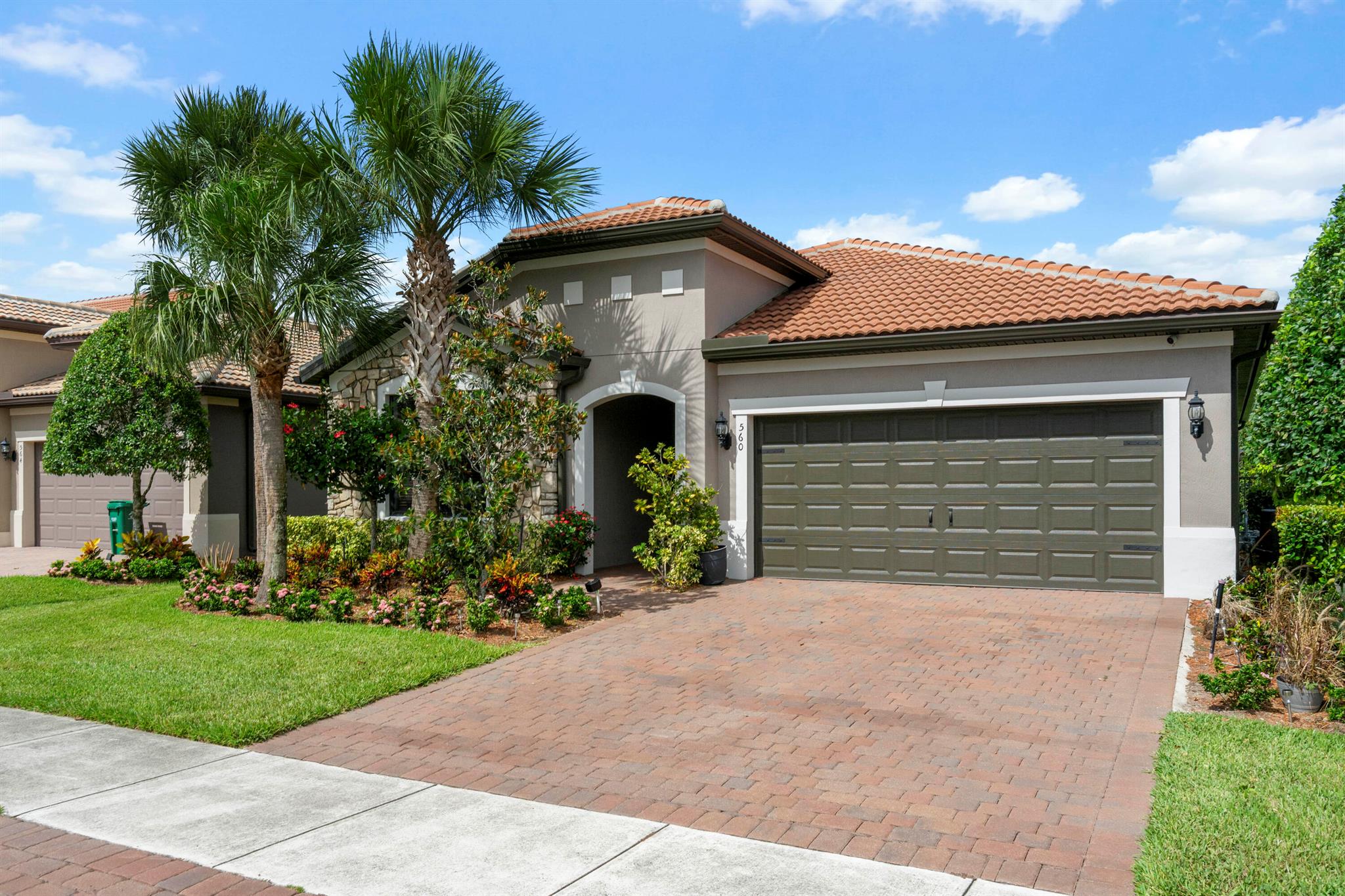 560 SE Monet Drive