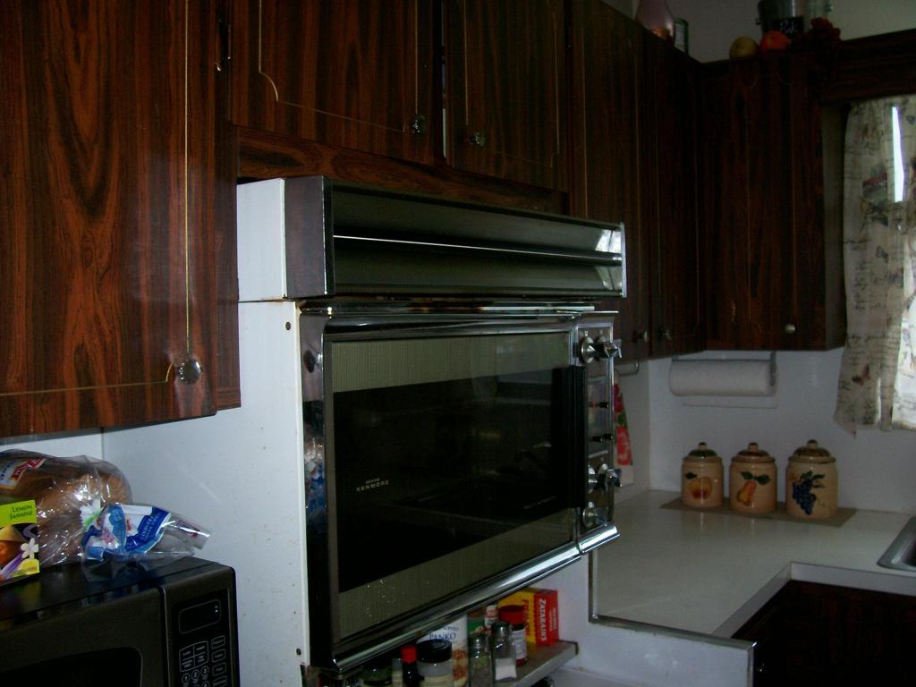 EL CASTELAY CONDO - Residential