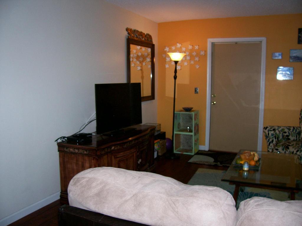 EL CASTELAY CONDO - Residential