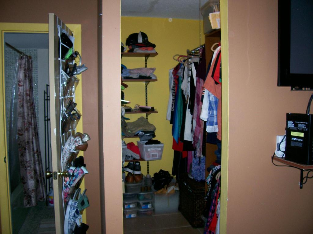 EL CASTELAY CONDO - Residential