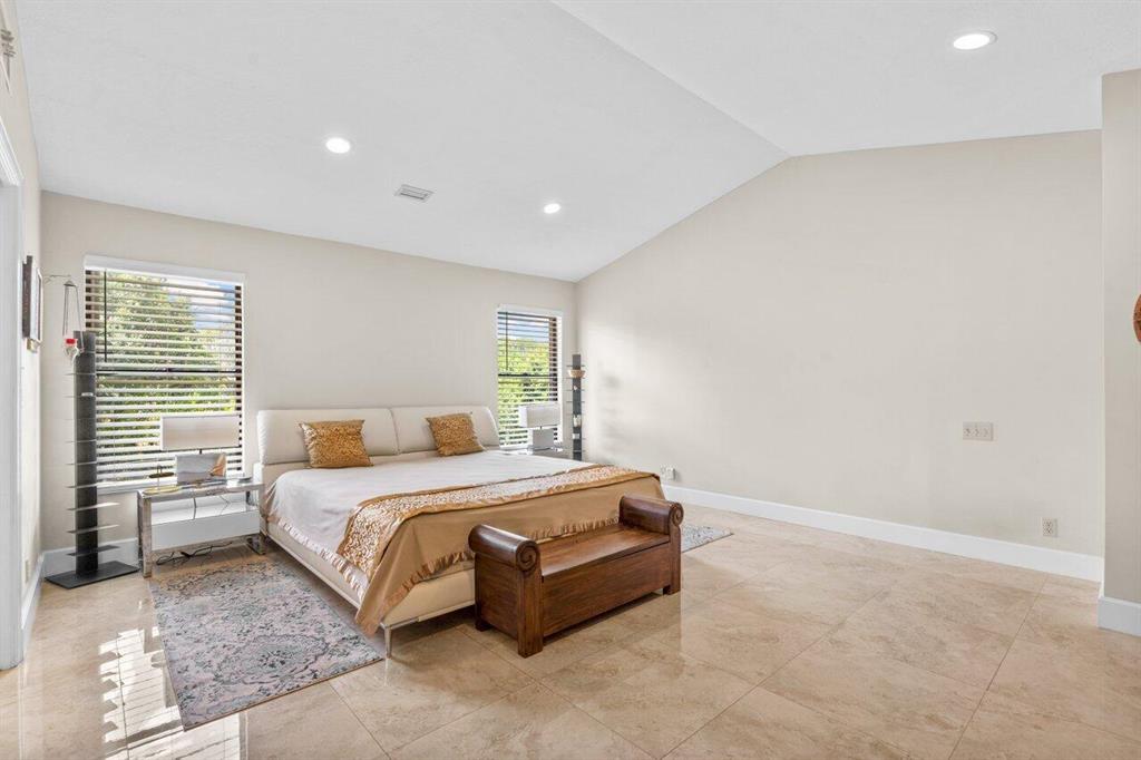 Palm Beach Country Estates - Residential