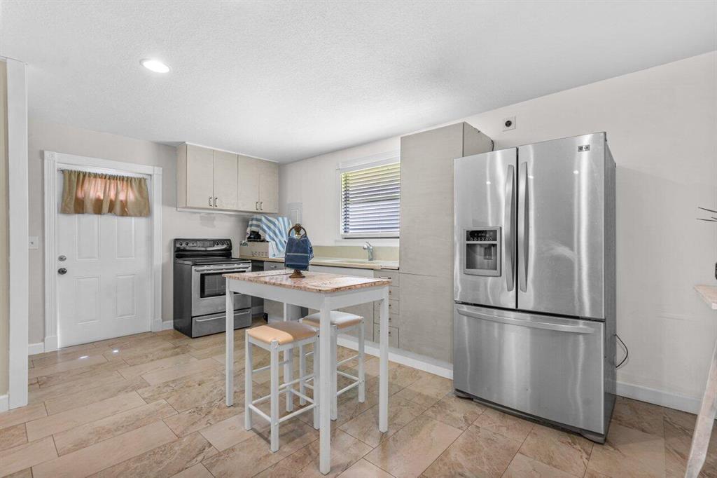 Palm Beach Country Estates - Residential