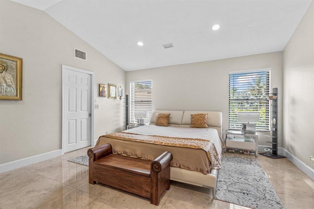 Palm Beach Country Estates - Residential