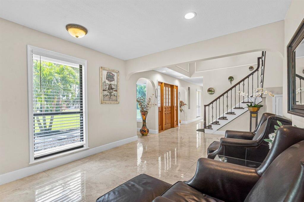 Palm Beach Country Estates - Residential