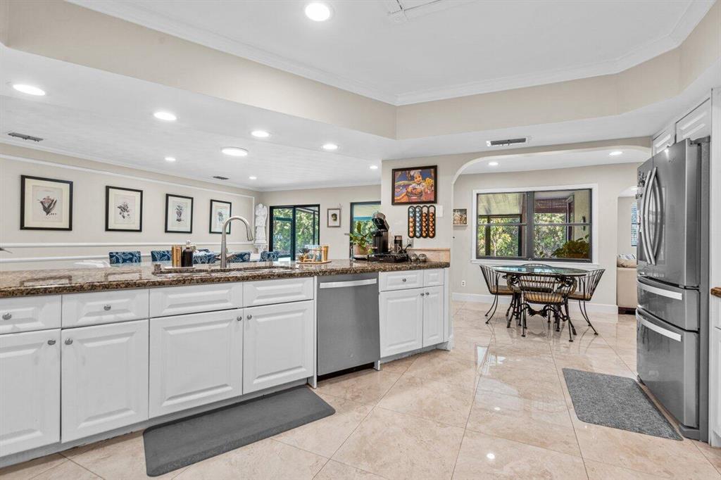 Palm Beach Country Estates - Residential