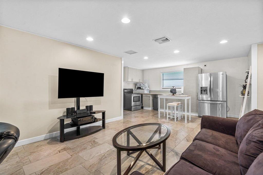 Palm Beach Country Estates - Residential