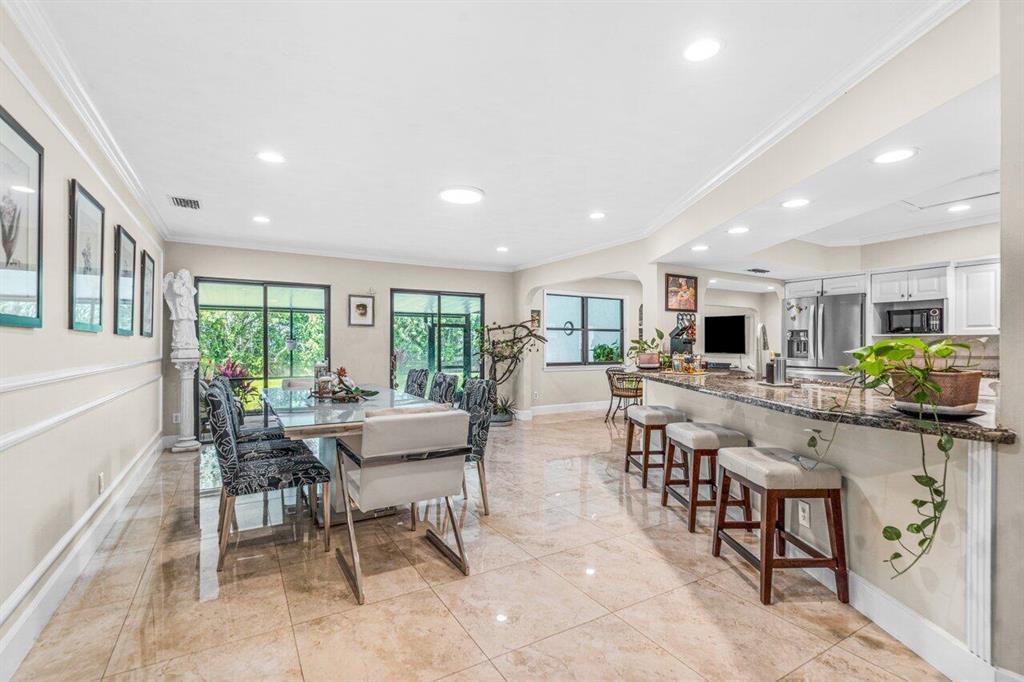 Palm Beach Country Estates - Residential