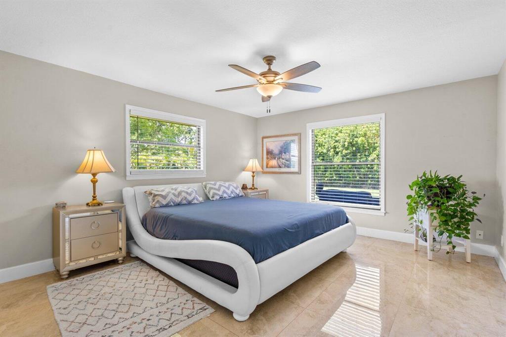 Palm Beach Country Estates - Residential