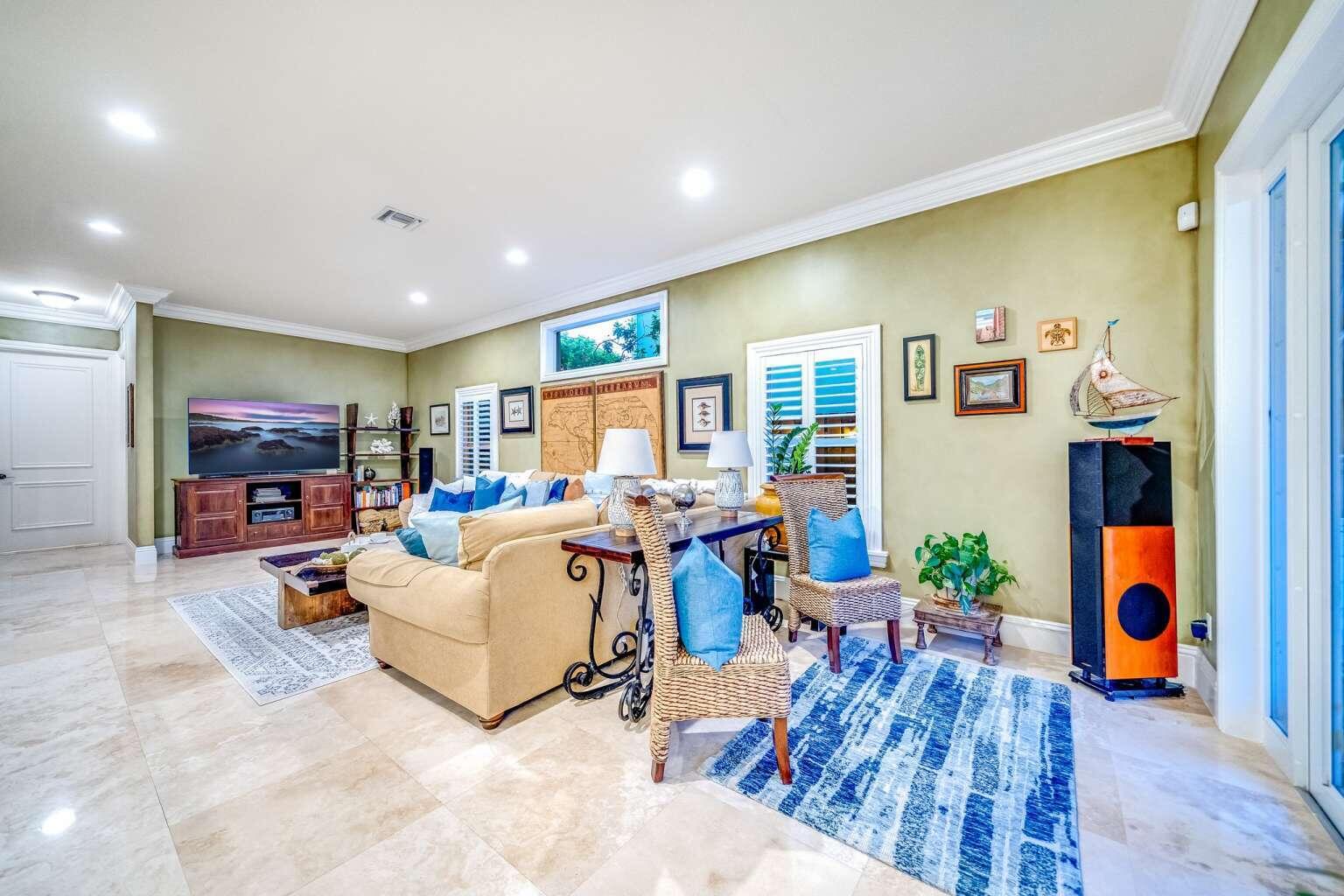 HALLS ADD - Residential