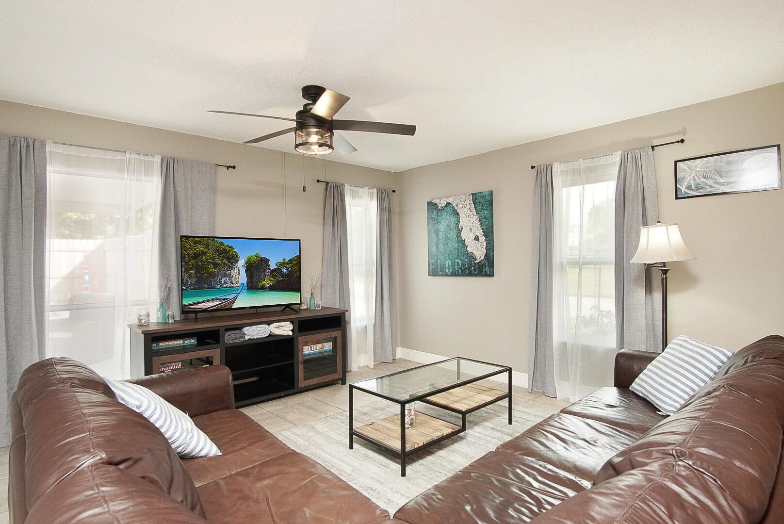 View photos, virtual tours, details... 1002 Avenue E E