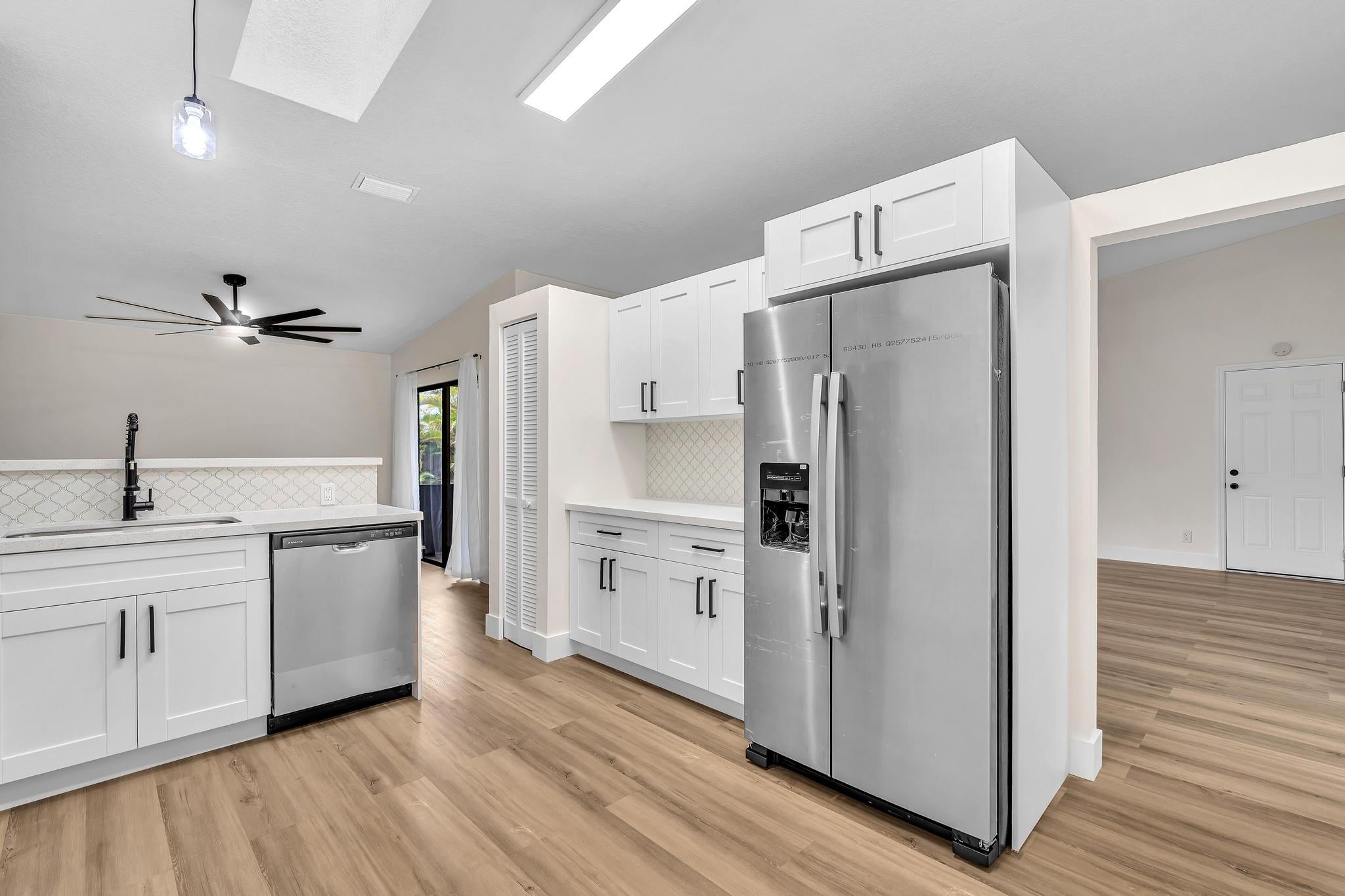 6014 NW 78th Way, Tamarac, FL, 33321/$419,900 3 6014 NW 78th Way