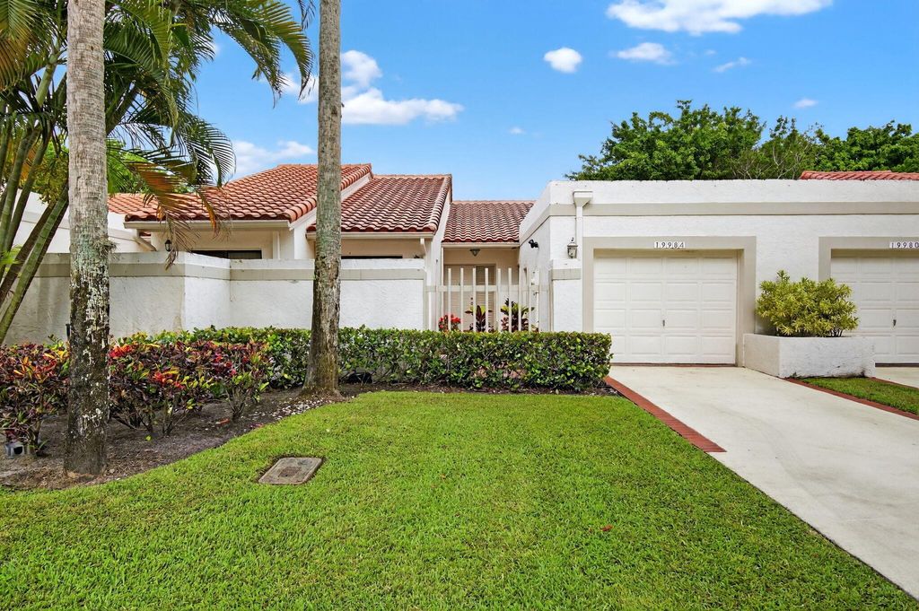 Photo of 19984 Rima Circle, Boca Raton, FL 33434 (MLS # R11105387)