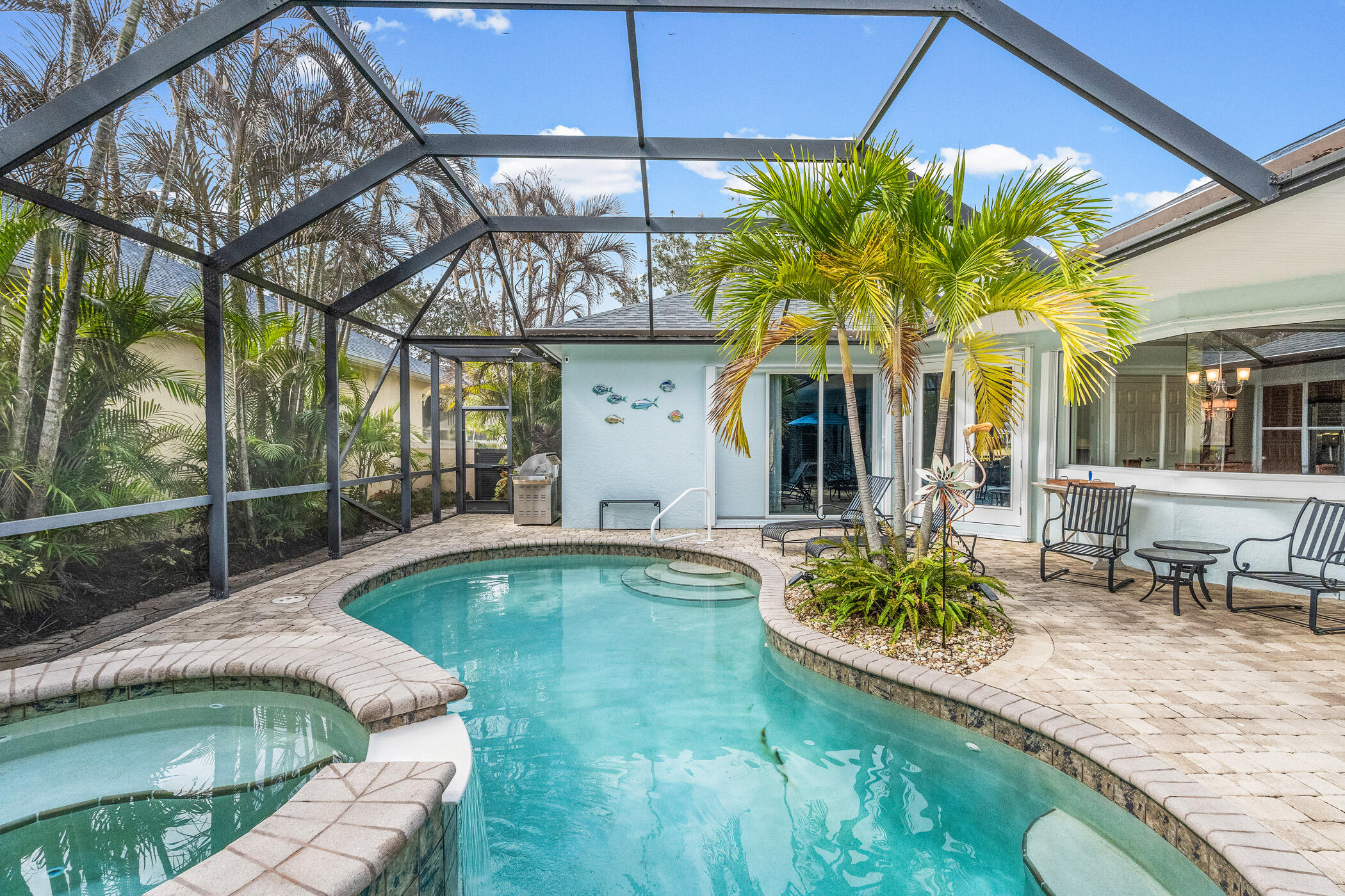224 Oak Hammock Circle SW
