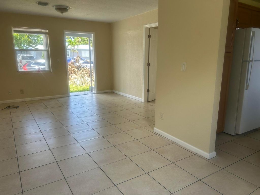 Photo of 1021 W 2nd Street #0, Riviera Beach, FL 33404 (MLS # B26040987)