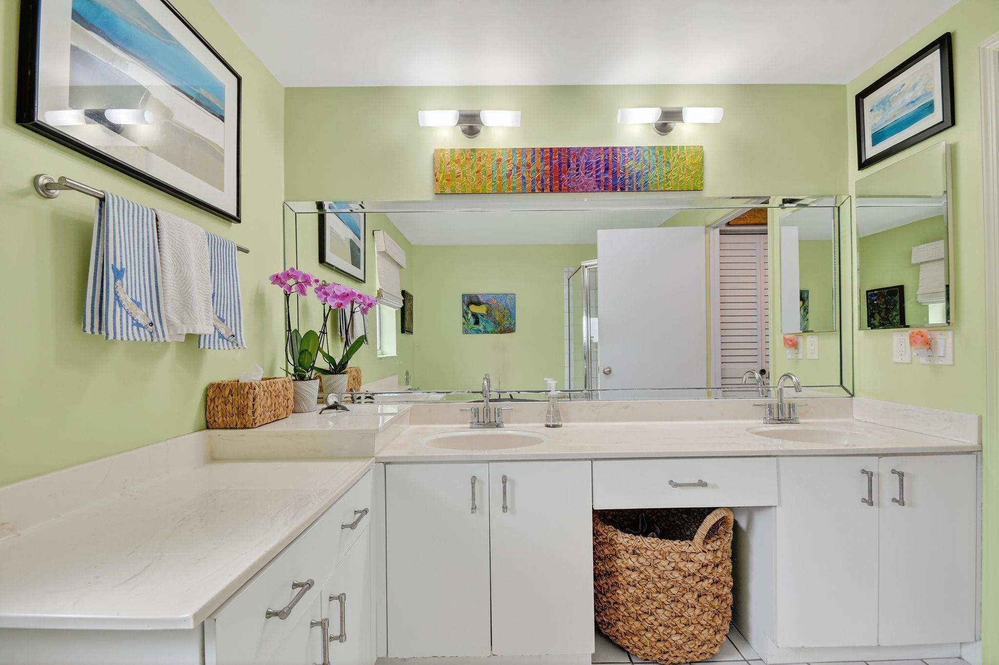 SUN VALLEY EAST CONDO - Residential