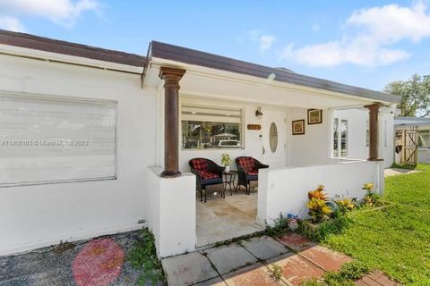 6841 Atlanta Street Hollywood FL 33024