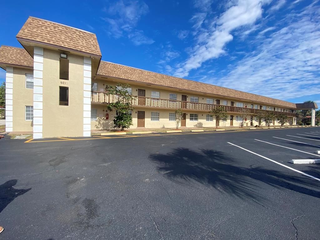 Photo of 921 Evergreen Drive #5, Lake Park, FL 33403 (MLS # R10682281)