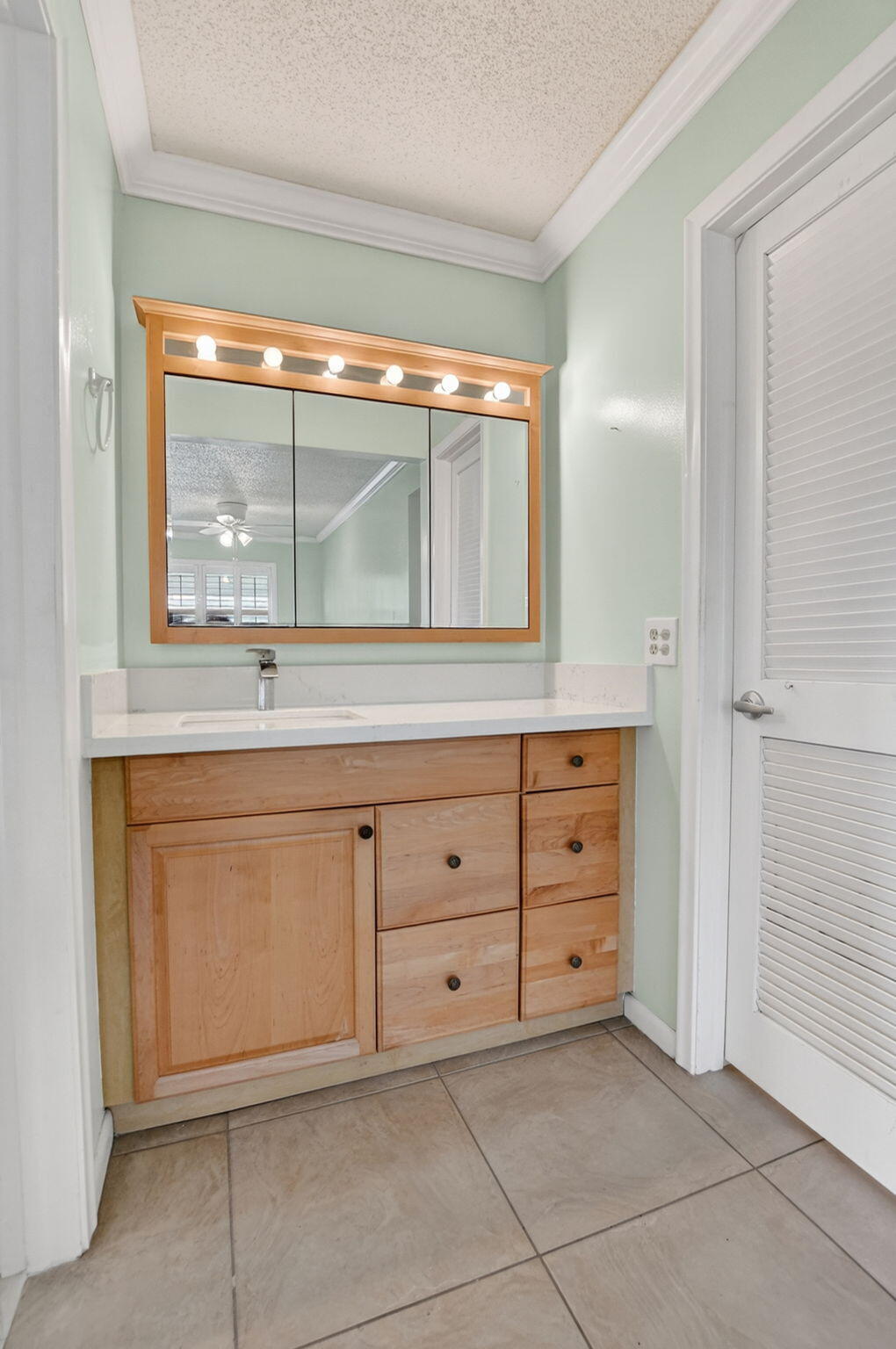HIGH POINT OF DELRAY BEACH CONDO SEC III - Residential