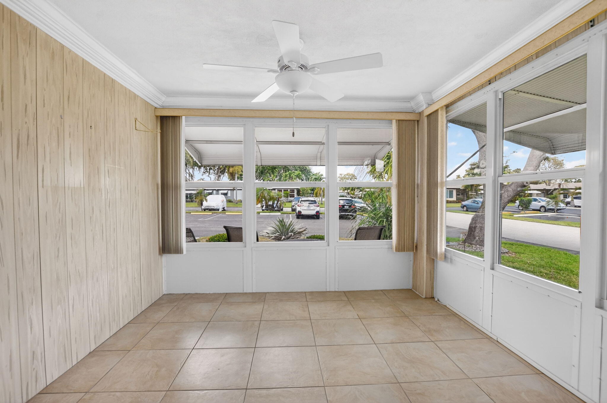 HIGH POINT OF DELRAY BEACH CONDO SEC III - Residential