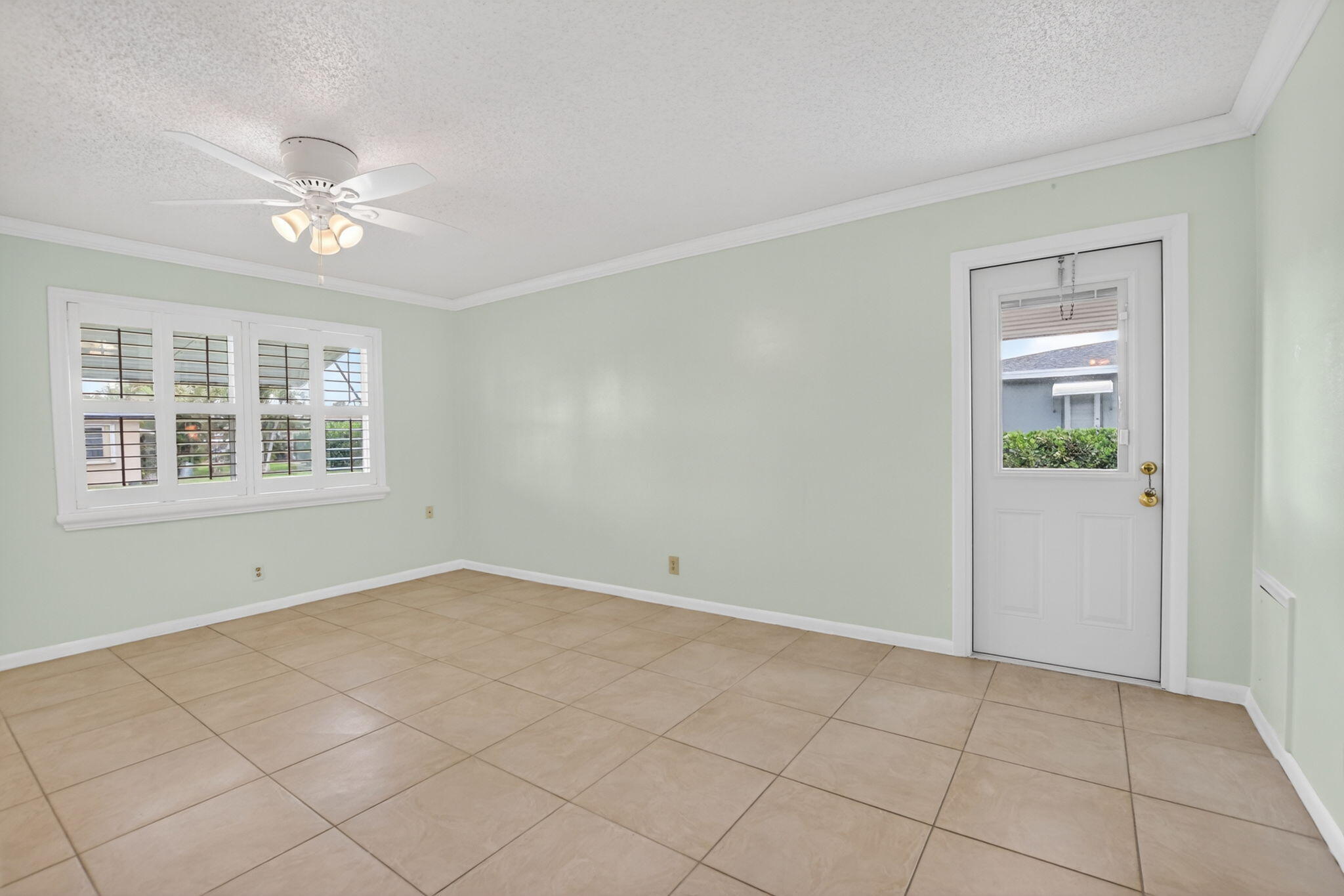 HIGH POINT OF DELRAY BEACH CONDO SEC III - Residential