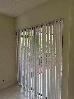 WINDWOOD UNIT I - Residential Lease