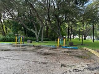 WINDWOOD UNIT I - Residential Lease